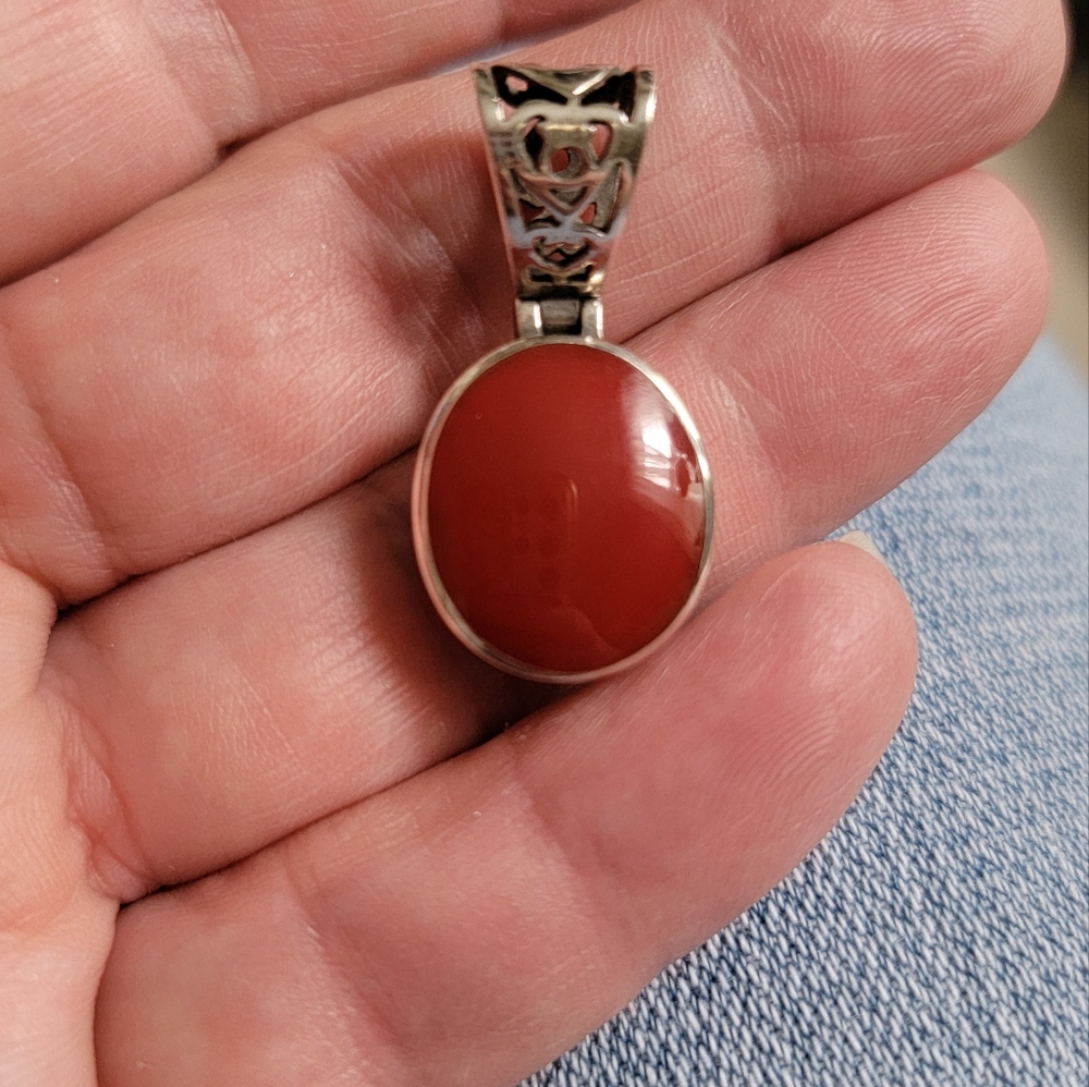 Pendant - Picture 11 of 11